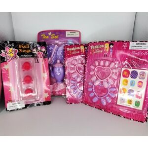 4 PC. Dress-Up W/Fashion Diva Nall Set X 2, Rock Diva Skull‎ Rings & A Tea Set